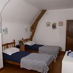 Chateau De Lacomte