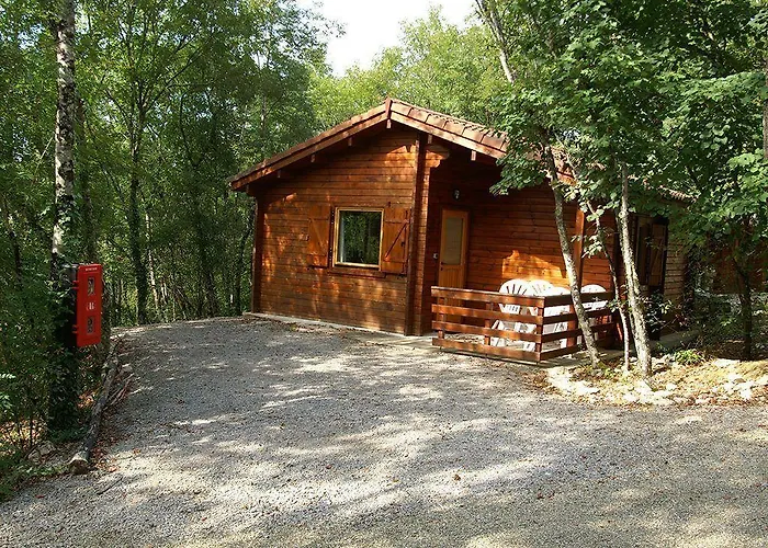 Hotel Chateau De Lacomte