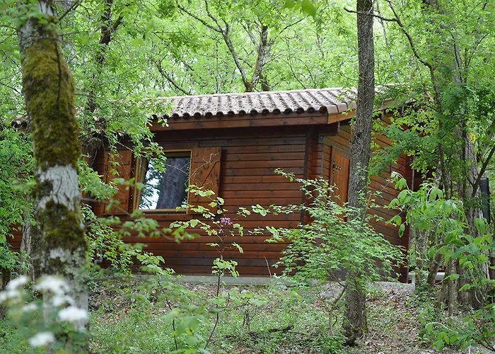 Chateau De Lacomte Hotel Carlucet